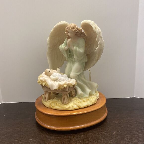 Roman Other - Seraphim Classics Francesca "Loving Guardian" Angel Music Box Figurine 1993